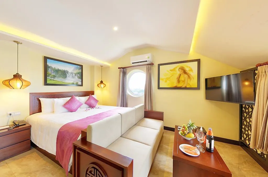 Hotel River Suites Hoi An